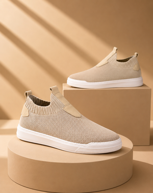 ÖZEL OLARAK ÜRETİM YAPTIĞIMIZ %100 GERÇEK TRİKO SNEAKERS