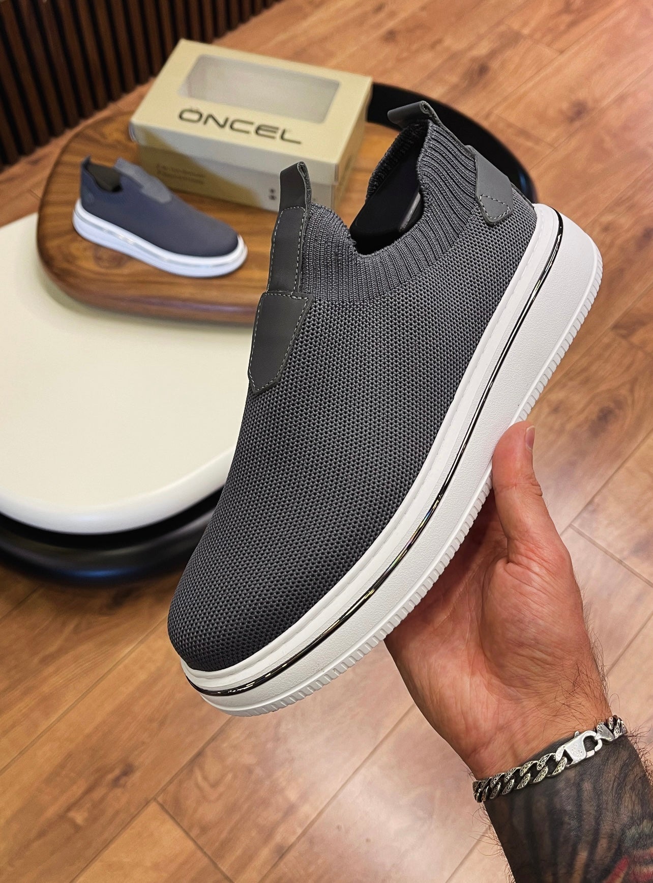 BOY UZATAN ÖZEL OLARAK ÜRETİM YAPTIĞIMIZ %100 GERÇEK TRİKO SNEAKERS