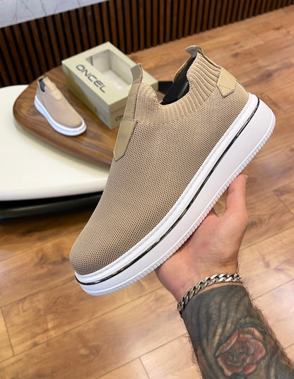 BOY UZATAN ÖZEL OLARAK ÜRETİM YAPTIĞIMIZ %100 GERÇEK TRİKO SNEAKERS
