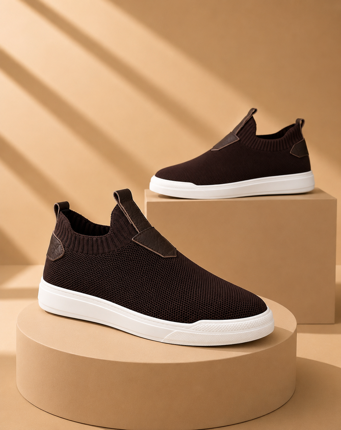 ÖZEL OLARAK ÜRETİM YAPTIĞIMIZ %100 GERÇEK TRİKO SNEAKERS