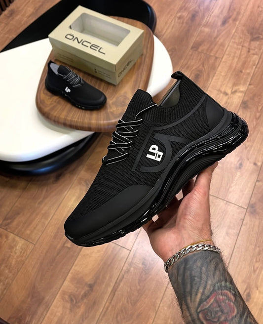 ÖZEL OLARAK ÜRETİM YAPTIĞIMIZ %100 GERÇEK TRİKO SNEAKERS