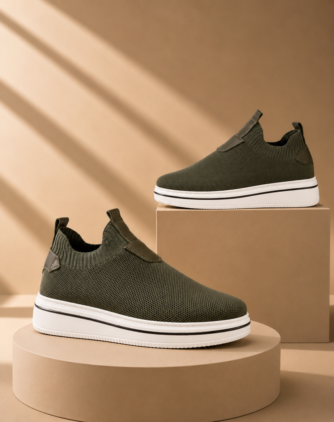 BOY UZATAN ÖZEL OLARAK ÜRETİM YAPTIĞIMIZ %100 GERÇEK TRİKO SNEAKERS
