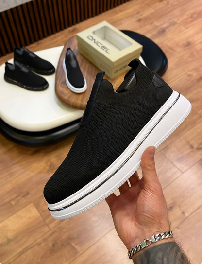 BOY UZATAN ÖZEL OLARAK ÜRETİM YAPTIĞIMIZ %100 GERÇEK TRİKO SNEAKERS